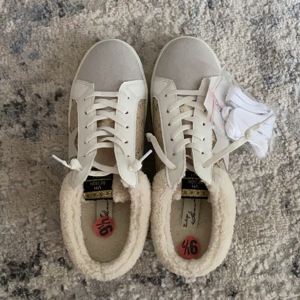 Vintage Havana Mix Gold Snake Sherpa-Lined Shoes - Picture 2 of 2